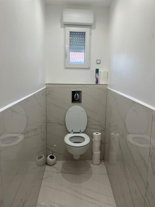 Joli Appartement Blanzy المظهر الخارجي الصورة