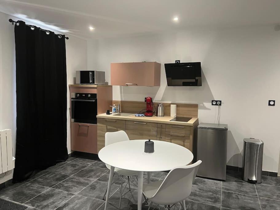 Joli Appartement Blanzy المظهر الخارجي الصورة